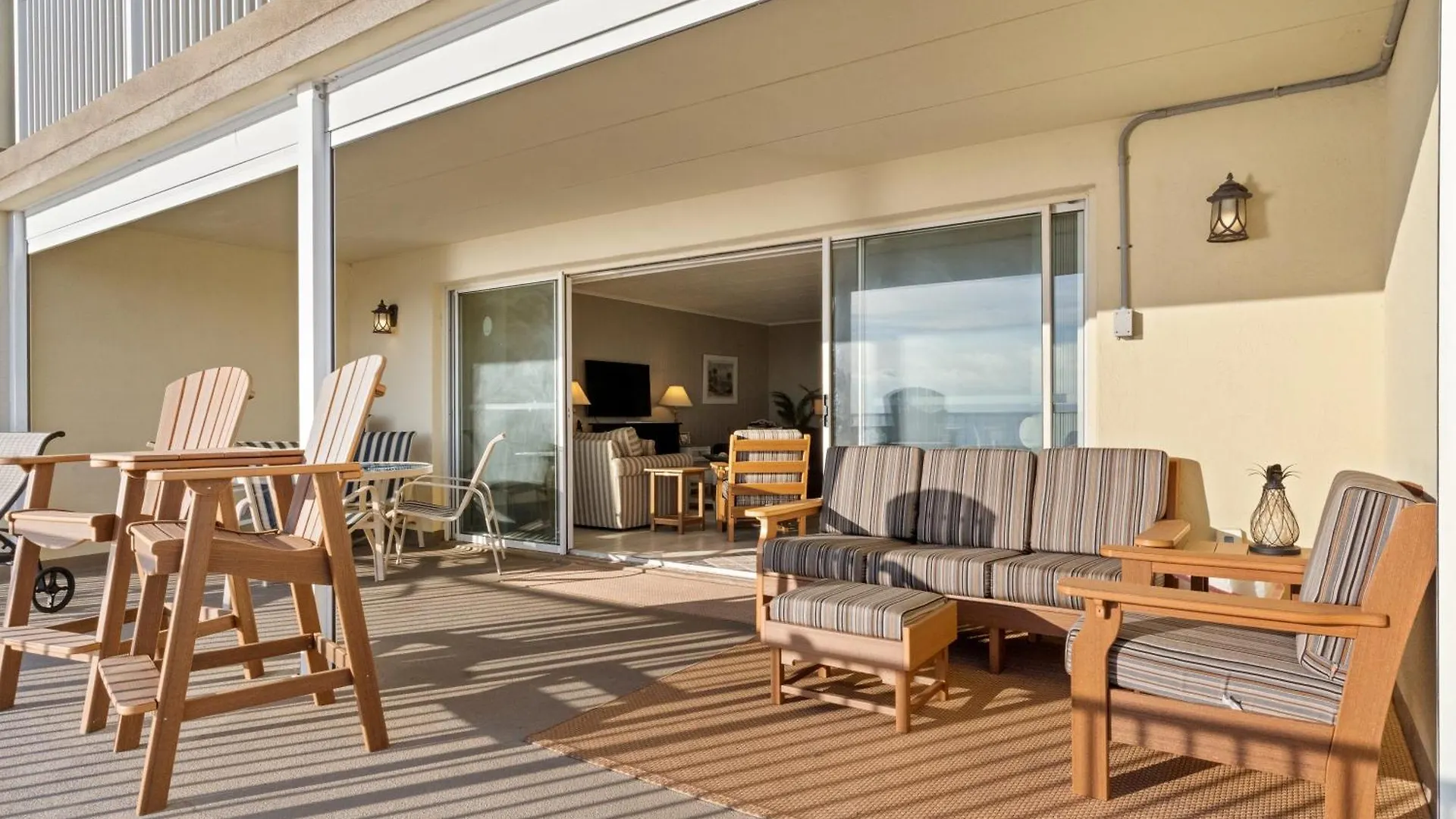 Calypso 2-Bedroom Condo With Ocean Views & Pool Access Ocean City Beachfront Escape 0*,